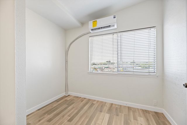 2627 Douglas Avenue, Dallas, TX 75219