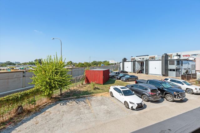 2627 Douglas Avenue, Dallas, TX 75219