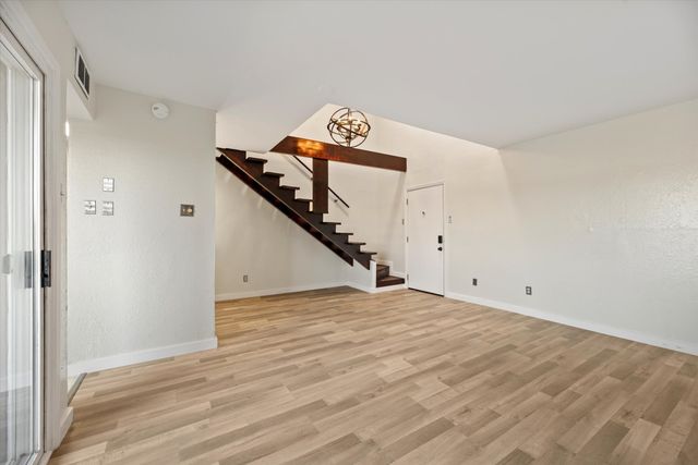 2627 Douglas Avenue, Dallas, TX 75219