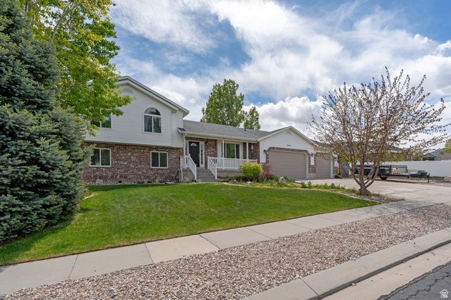 5339 W CASE MOUNTAIN RD, West Jordan, UT 84081