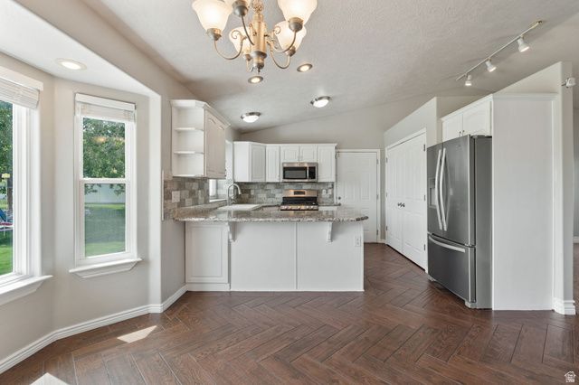5339 W CASE MOUNTAIN RD, West Jordan, UT 84081