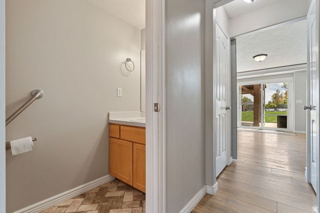 5339 W CASE MOUNTAIN RD, West Jordan, UT 84081