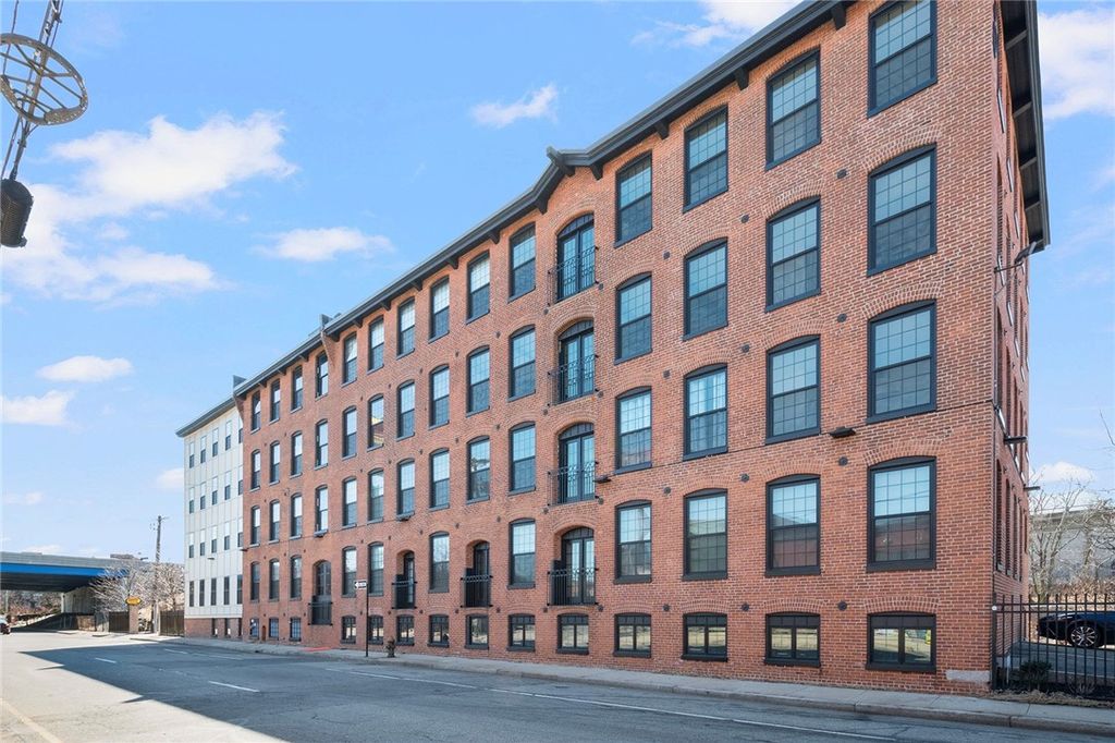 50 Ashburton Street 5, Providence, RI 02904
