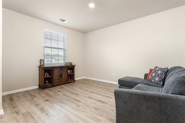 309 Empress Tree DR, Leander, TX 78641