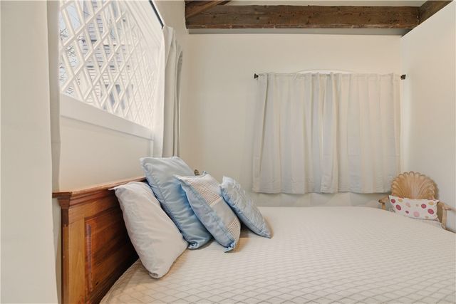 98 Kay Street Carraige House Street, Newport, RI 02840