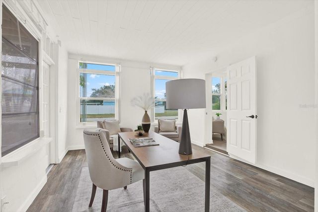 4000 LOCUST STREET NE, St Petersburg, FL 33703