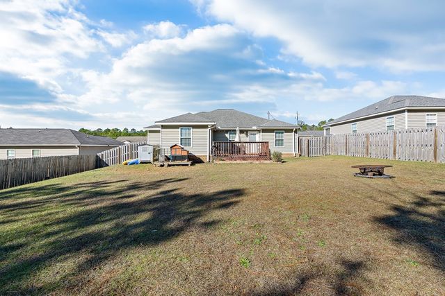 580 Jester St, Cowarts, AL 36321