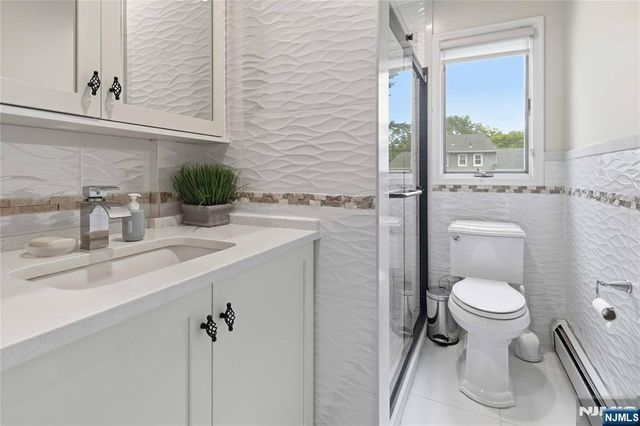 7 Keith Place, Glen Rock, NJ 07452