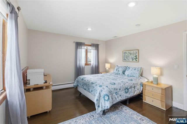 7 Keith Place, Glen Rock, NJ 07452