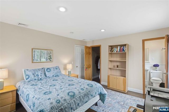 7 Keith Place, Glen Rock, NJ 07452