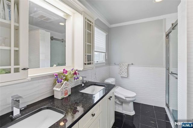 7 Keith Place, Glen Rock, NJ 07452
