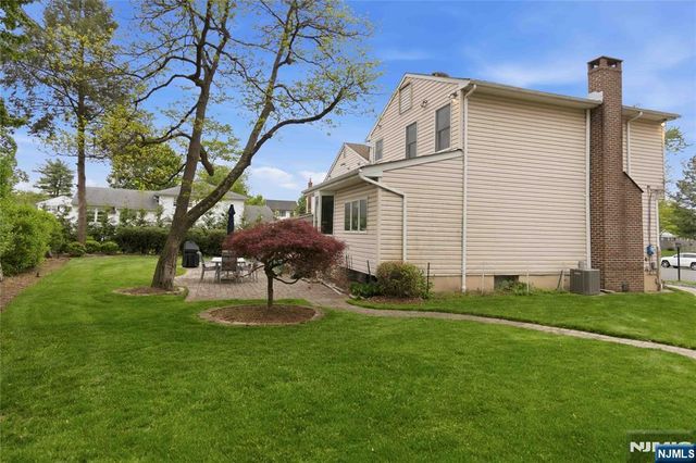 7 Keith Place, Glen Rock, NJ 07452
