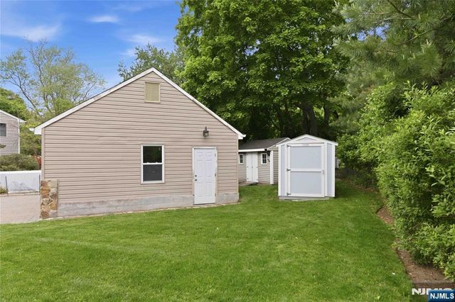 7 Keith Place, Glen Rock, NJ 07452