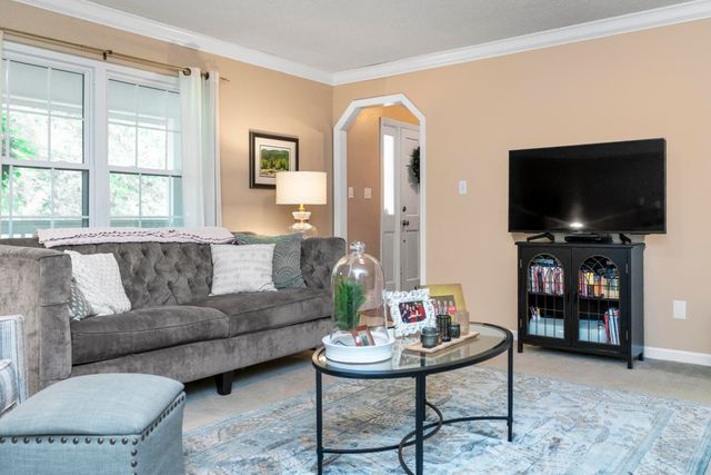 9215 Smokewood Trail, Chattanooga, TN 37421