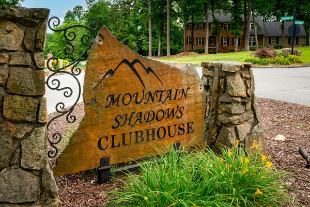 9215 Smokewood Trail, Chattanooga, TN 37421