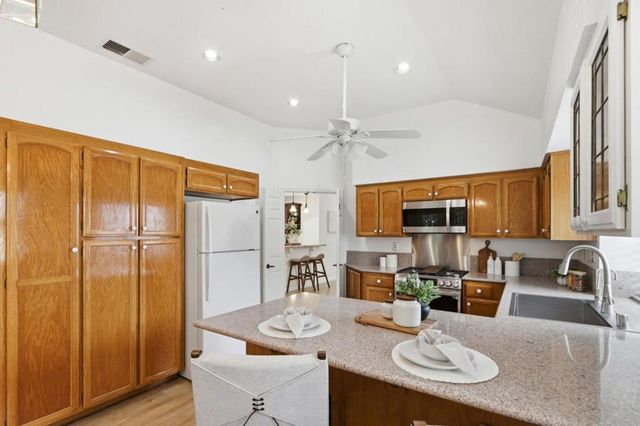 7886 Moorfoot Court, San Jose, CA 95135