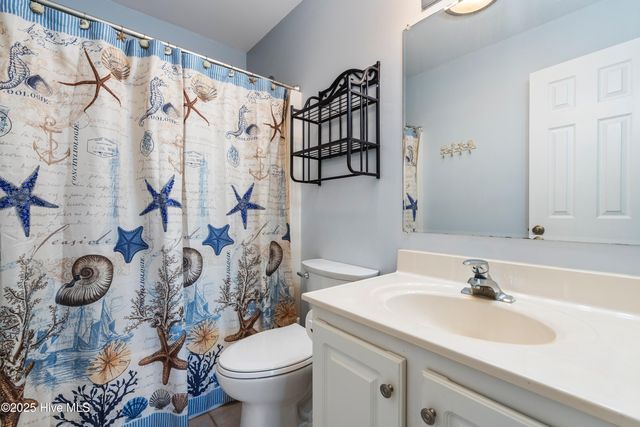 117 NE 22nd Street, Oak Island, NC 28465