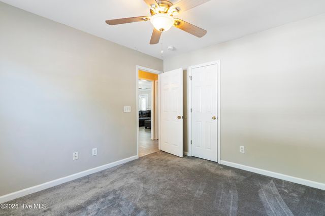 117 NE 22nd Street, Oak Island, NC 28465