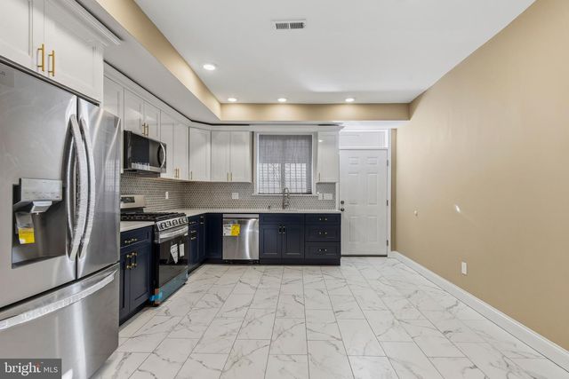 3135 MCELDERRY ST, Baltimore, MD 21205