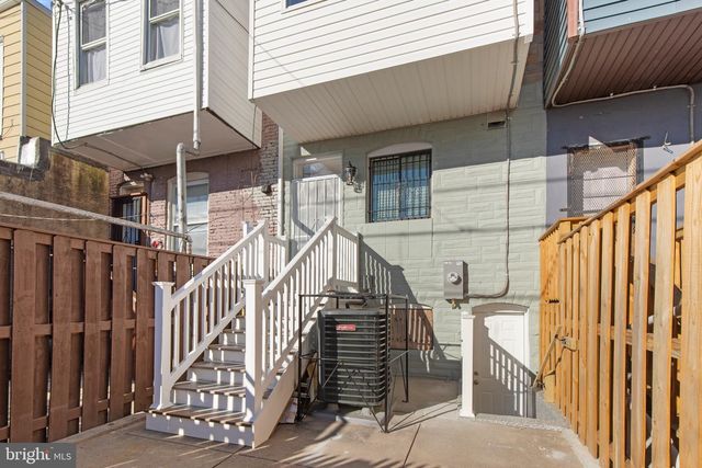 3135 MCELDERRY ST, Baltimore, MD 21205