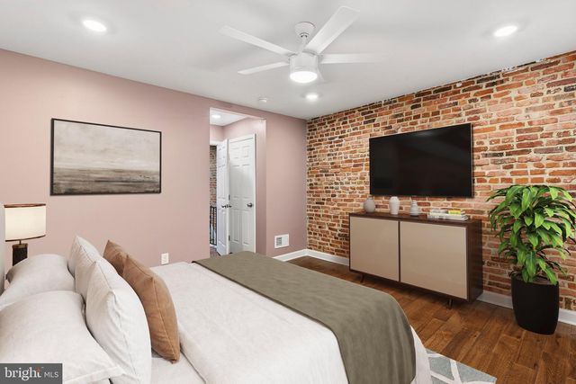 3135 MCELDERRY ST, Baltimore, MD 21205