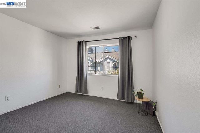 1486 Adeline St, Oakland, CA 94607