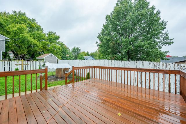 1906 E Bell Avenue, Des Moines, IA 50320