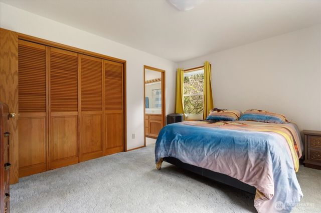 464 Stillmeadow Rd, Coupeville, WA 98239