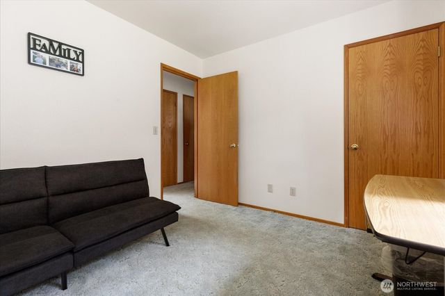 464 Stillmeadow Rd, Coupeville, WA 98239