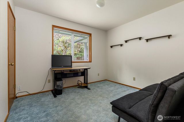 464 Stillmeadow Rd, Coupeville, WA 98239