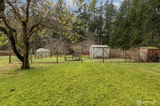 464 Stillmeadow Rd, Coupeville, WA 98239