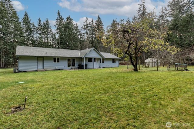 464 Stillmeadow Rd, Coupeville, WA 98239