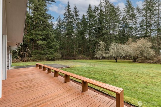 464 Stillmeadow Rd, Coupeville, WA 98239