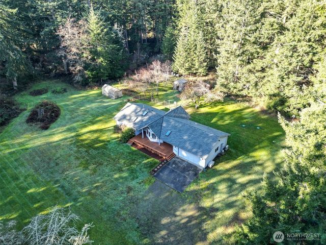 464 Stillmeadow Rd, Coupeville, WA 98239