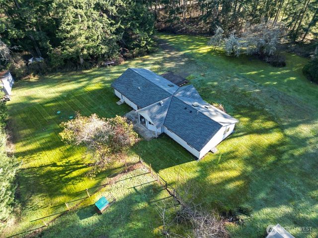464 Stillmeadow Rd, Coupeville, WA 98239