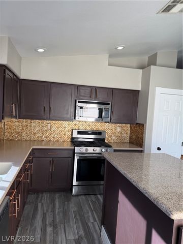 5396 Golden Barrel Avenue, Las Vegas, NV 89141