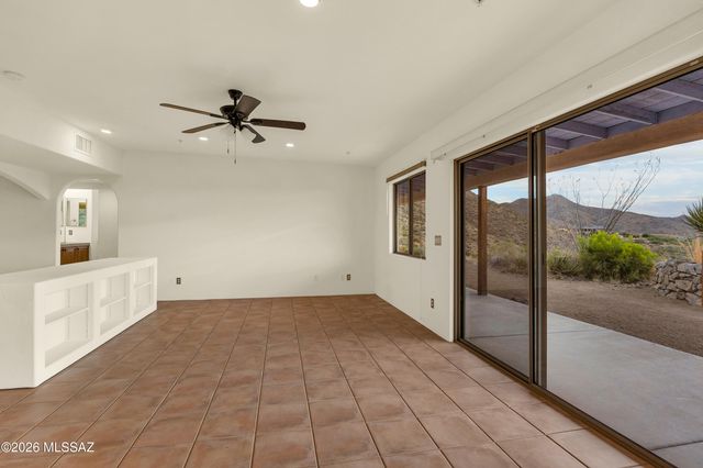 12695 E Enchanted Trail, Vail, AZ 85641