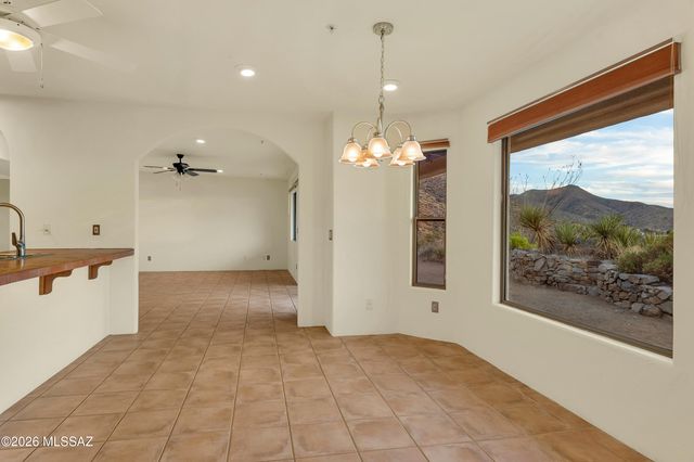 12695 E Enchanted Trail, Vail, AZ 85641