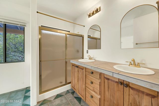 12695 E Enchanted Trail, Vail, AZ 85641