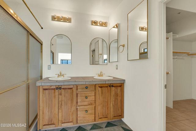 12695 E Enchanted Trail, Vail, AZ 85641