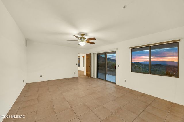 12695 E Enchanted Trail, Vail, AZ 85641
