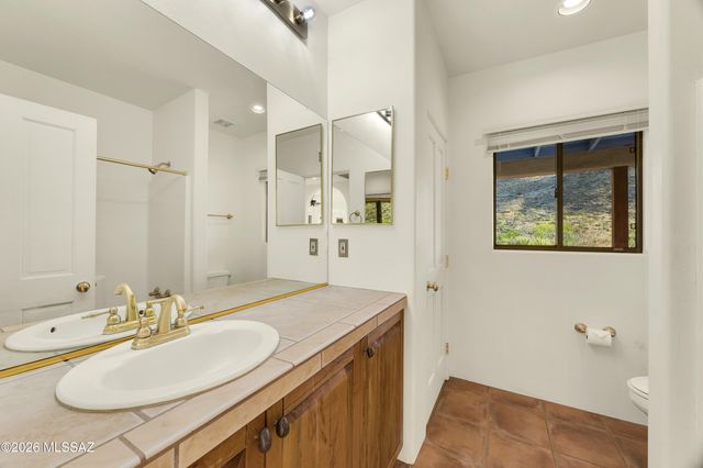 12695 E Enchanted Trail, Vail, AZ 85641