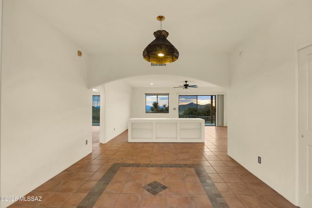 12695 E Enchanted Trail, Vail, AZ 85641
