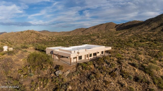 12695 E Enchanted Trail, Vail, AZ 85641