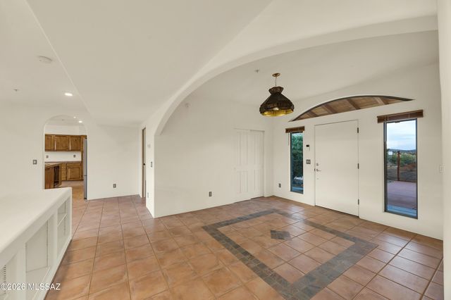 12695 E Enchanted Trail, Vail, AZ 85641