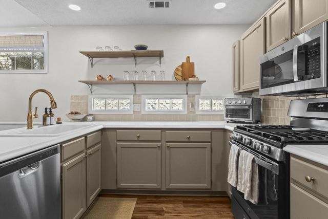 261 Dennis Drive, Alpharetta, GA 30009