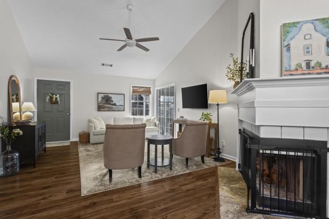 261 Dennis Drive, Alpharetta, GA 30009