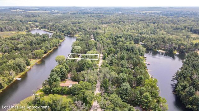 W6360 Tamarack Court, Neshkoro, WI 54960