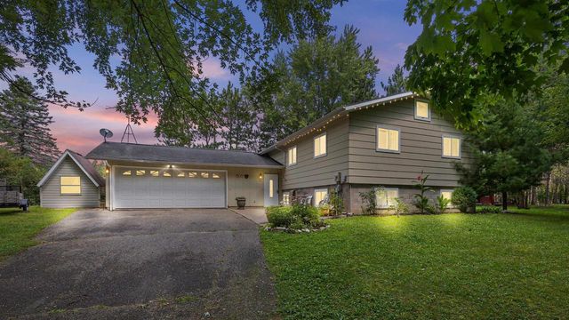 W6360 Tamarack Court, Neshkoro, WI 54960