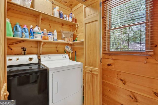 603 Redberry Ridge Road, Blue Ridge, GA 30513